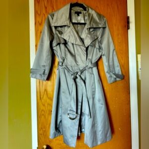 BEBE Trench Coat, vintage from smoke free home